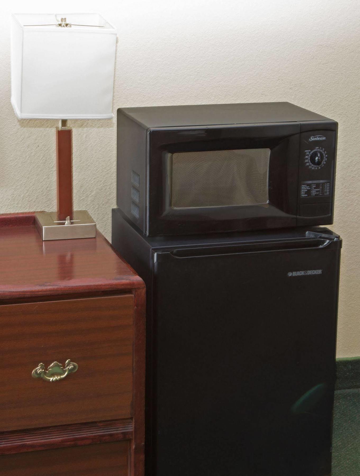 Super 8 By Wyndham Somerset Luaran gambar